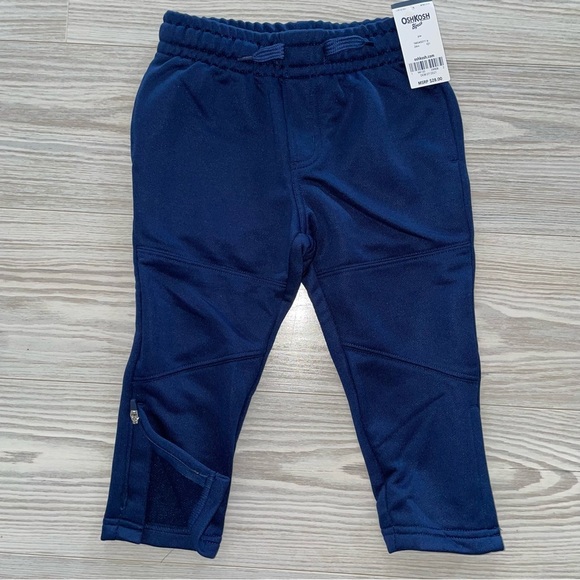 ⭐️24 Months Oshkosh Baby Boys Jogger Pants w/ Ankle Zip⭐️ - Picture 2 of 5